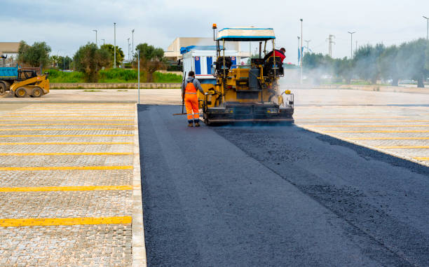 Best Recycled Asphalt Driveway Installation  in Port Washington, WI